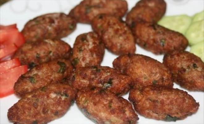 Patatesin Katkılarıyla Kıbrıs Köftesi Tarifi