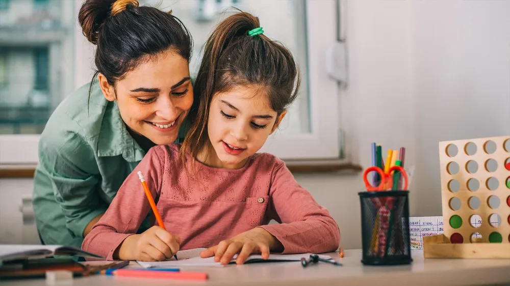 İş Kadınlarının Evdeki Çocuklarının Eğitim ve Öğrenim Süreçlerini Desteklemesi